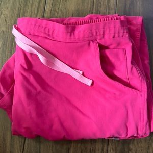 Hot Pink Yola - Tall Skinny Scrub Pants
XL - Shocking Pink - Tall
